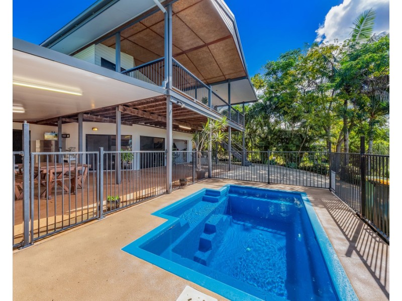 18 Abell Road, Cannonvale QLD 4802