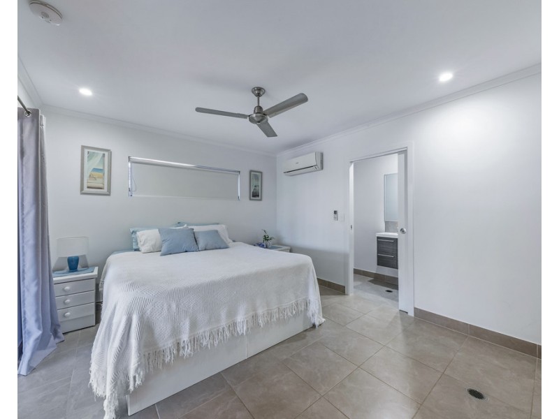 18 Abell Road, Cannonvale QLD 4802