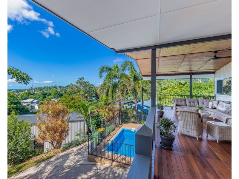 18 Abell Road, Cannonvale QLD 4802