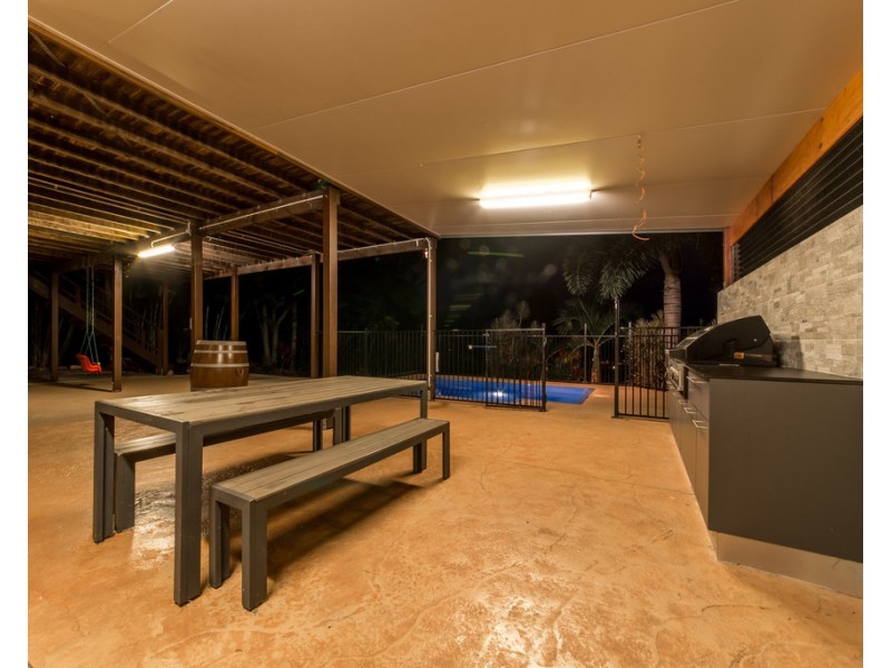 18 Abell Road, Cannonvale QLD 4802