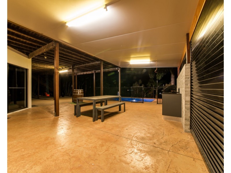 18 Abell Road, Cannonvale QLD 4802