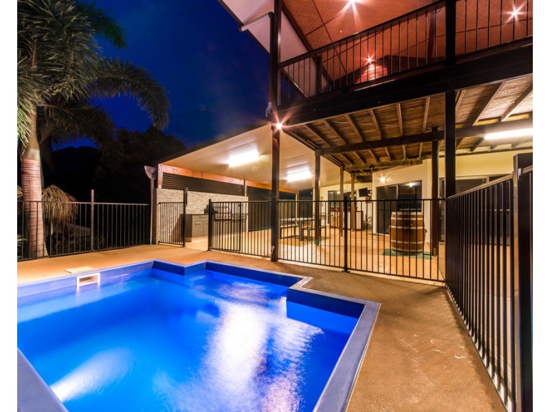 18 Abell Road, Cannonvale QLD 4802