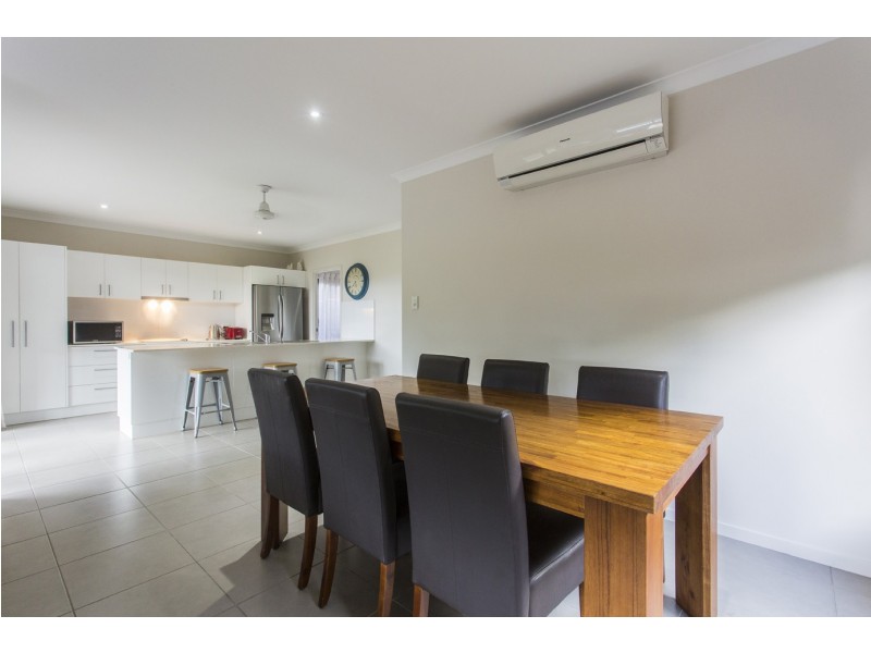 97 Fairweather Road, Cannonvale QLD 4802