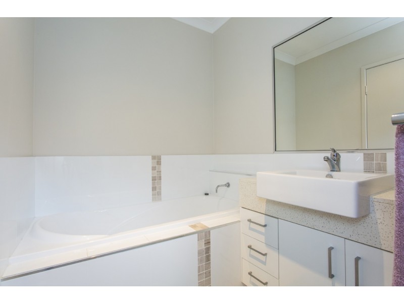 97 Fairweather Road, Cannonvale QLD 4802