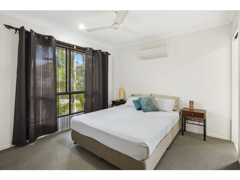 1/18 Banksia Court, Cannonvale QLD 4802