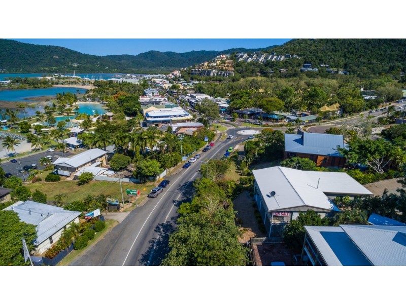51 Airlie Crescent, Airlie Beach QLD 4802
