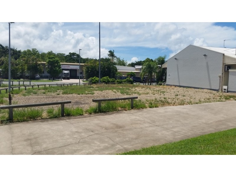 17 William Murray Drive, Cannonvale QLD 4802