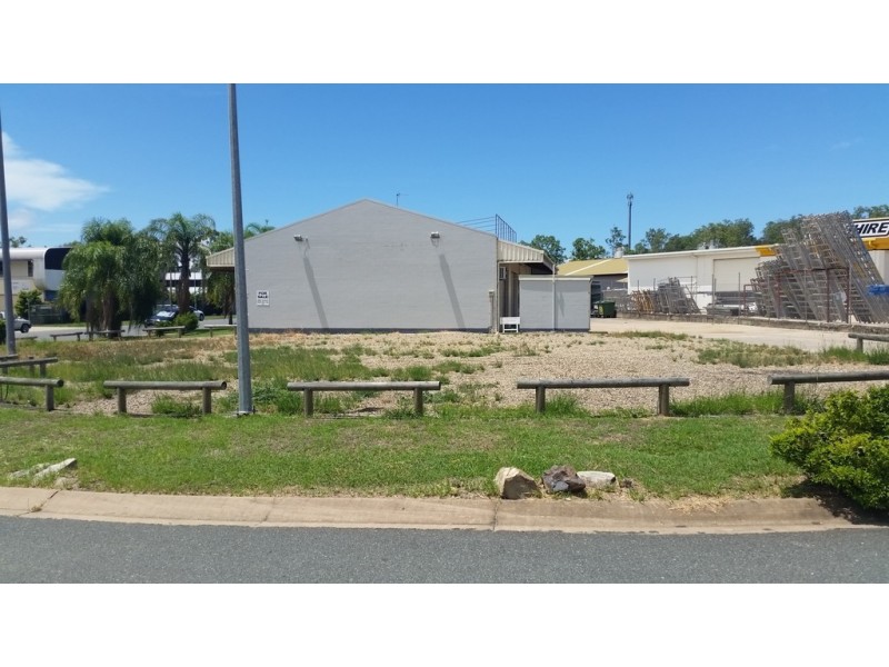 17 William Murray Drive, Cannonvale QLD 4802