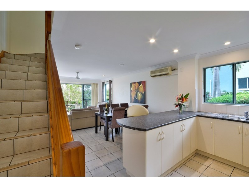 18/3 Banksia Court, Sunset Waters, Hamilton Island QLD 4803