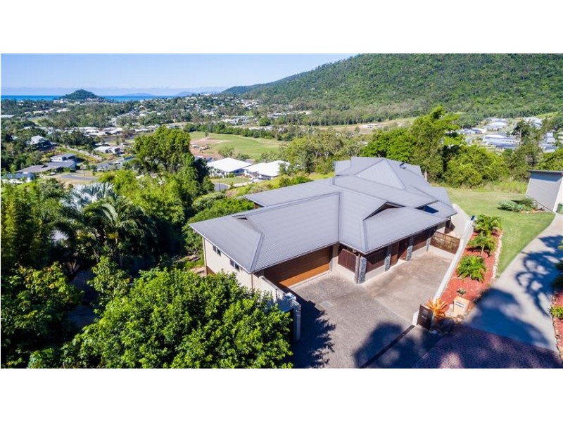 18/14 Hamilton Avenue, Cannonvale QLD 4802