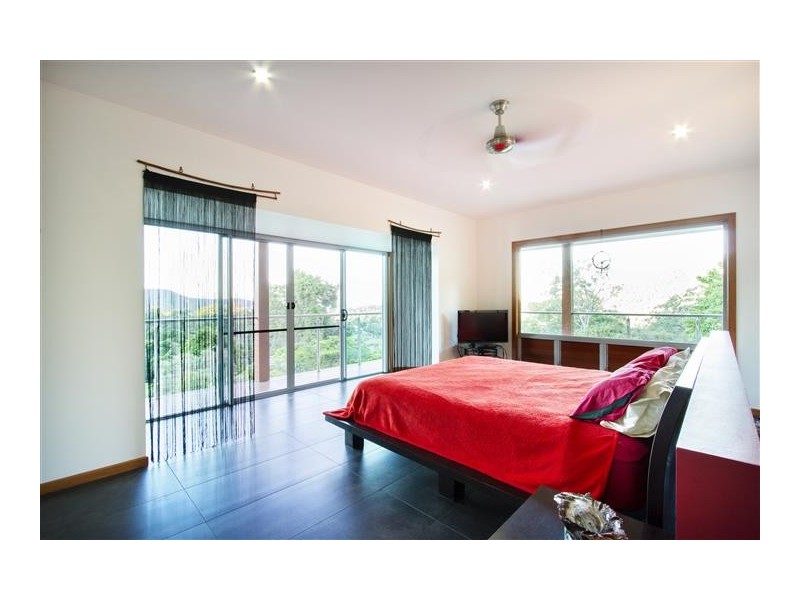 18/14 Hamilton Avenue, Cannonvale QLD 4802