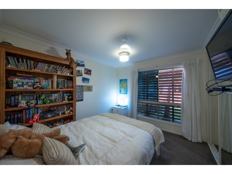 17 Links Drive, Cannonvale QLD 4802