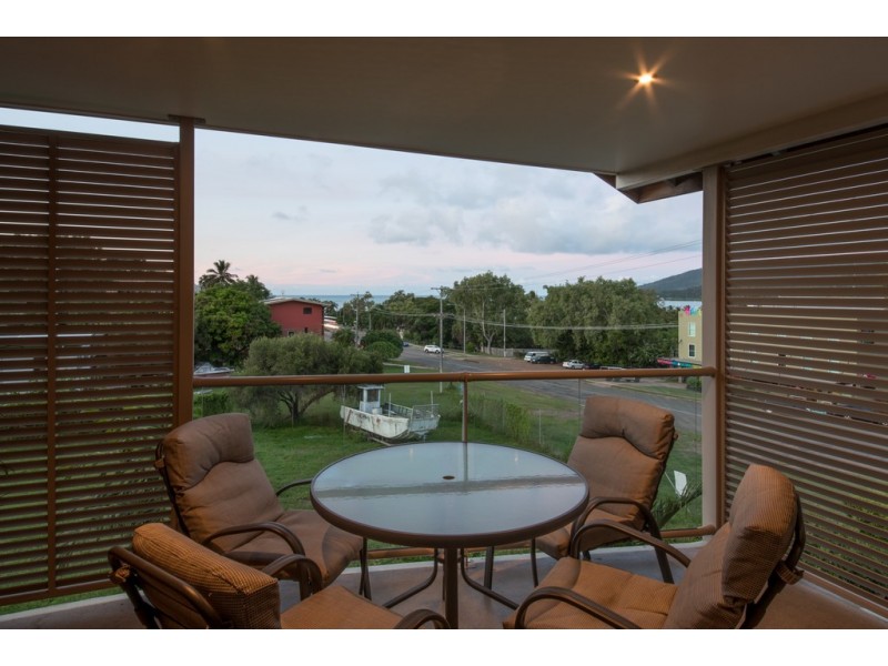 9/14 Waterson Way, Airlie Beach QLD 4802