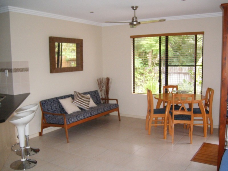 23 Banksia Court, Cannonvale QLD 4802