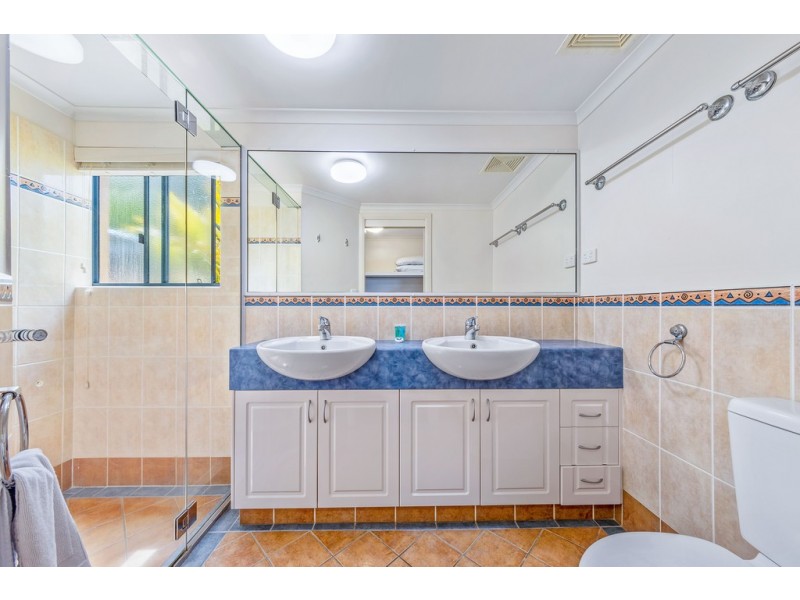 16/02 Nara Avenue, Airlie Beach QLD 4802