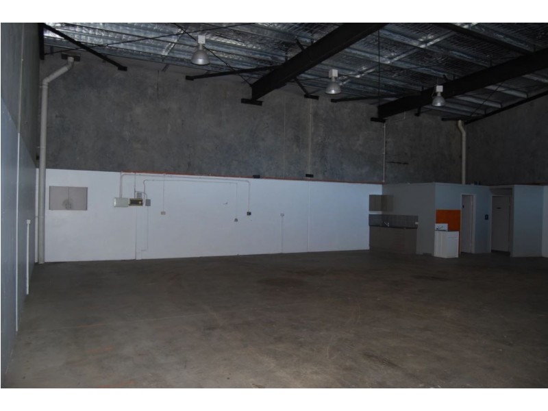 5/8 Myer Lasky Drive, Cannonvale QLD 4802