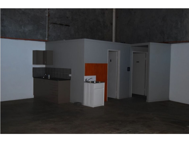 5/8 Myer Lasky Drive, Cannonvale QLD 4802