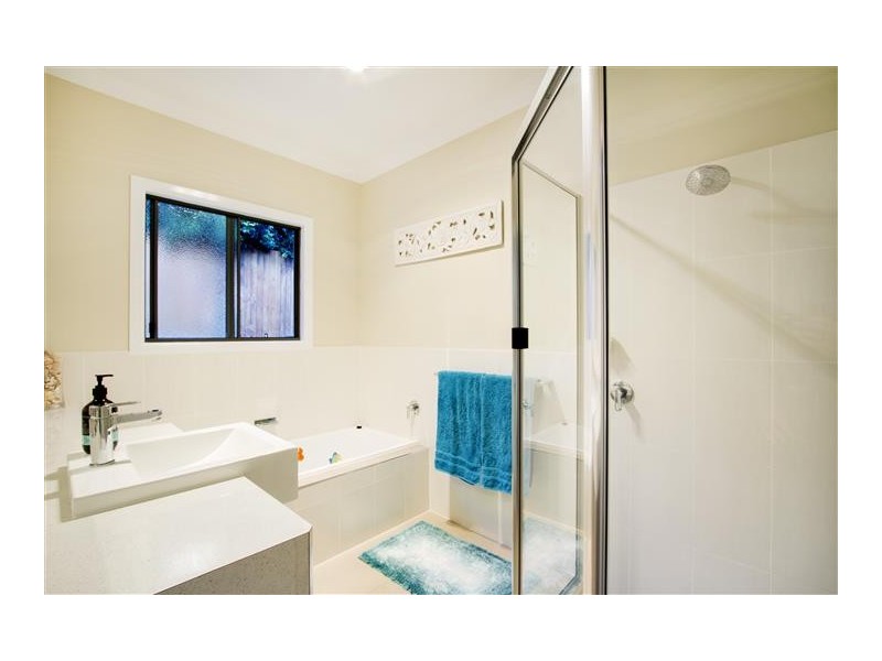 18 Links Drive, Cannonvale QLD 4802