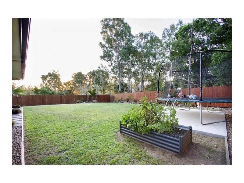 18 Links Drive, Cannonvale QLD 4802