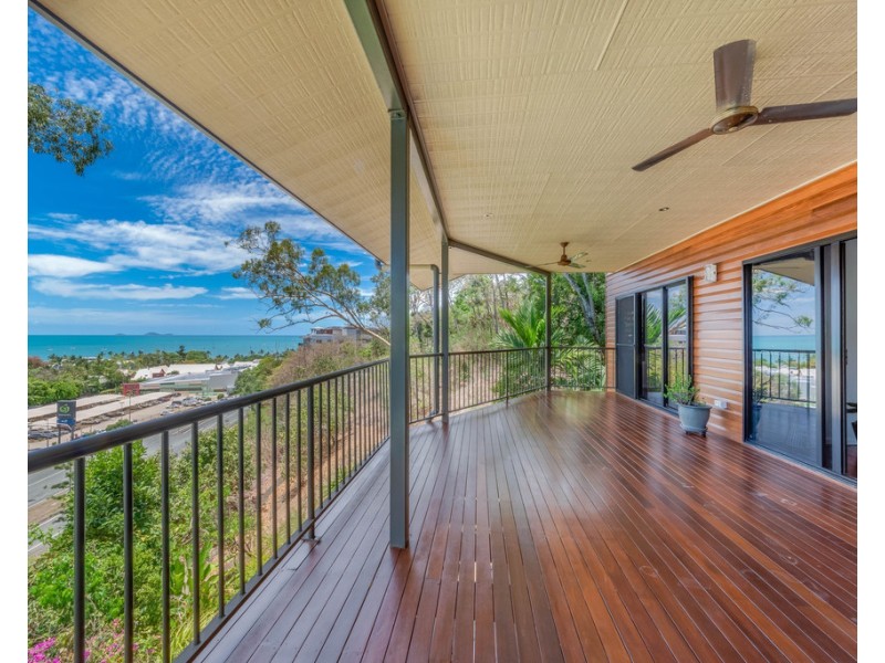 35 Stonehaven Court, Airlie Beach QLD 4802