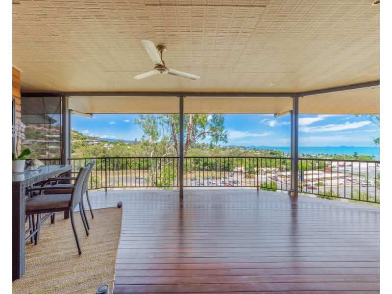 35 Stonehaven Court, Airlie Beach QLD 4802
