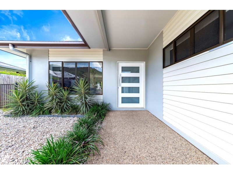 17 Waite Creek Court, Cannonvale QLD 4802
