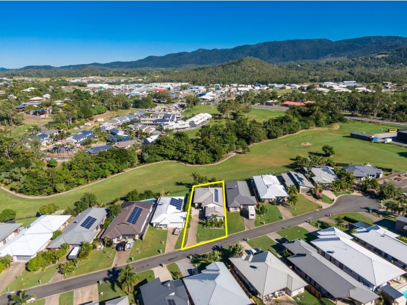 17 Waite Creek Court, Cannonvale QLD 4802