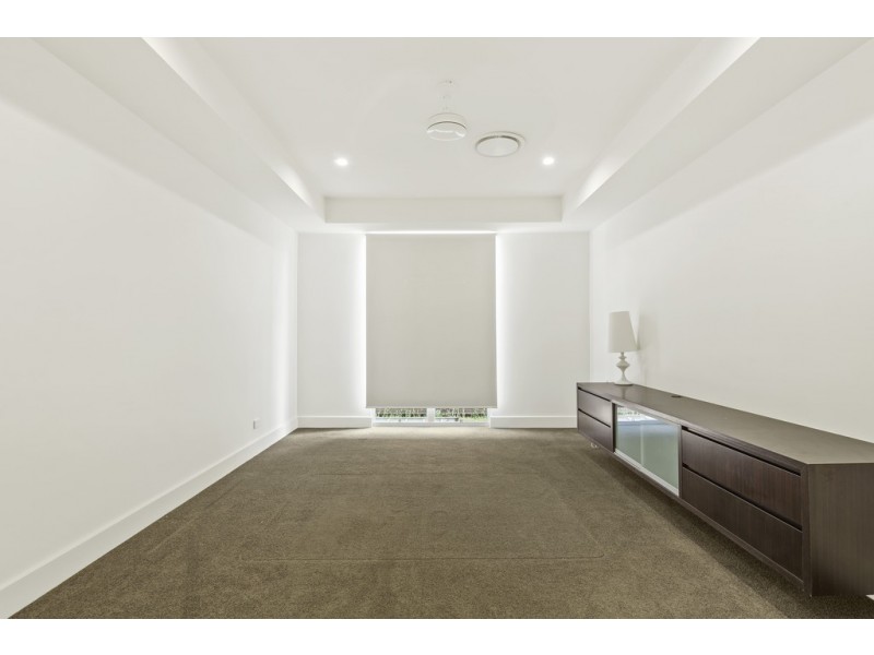 24 Waite Creek Court, Cannonvale QLD 4802