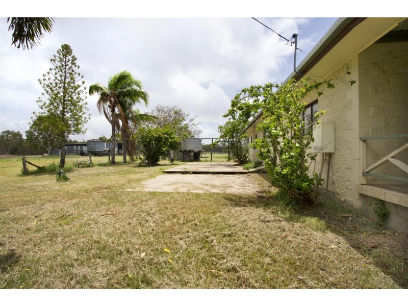 15989 Bruce Highway, Bowen QLD 4805