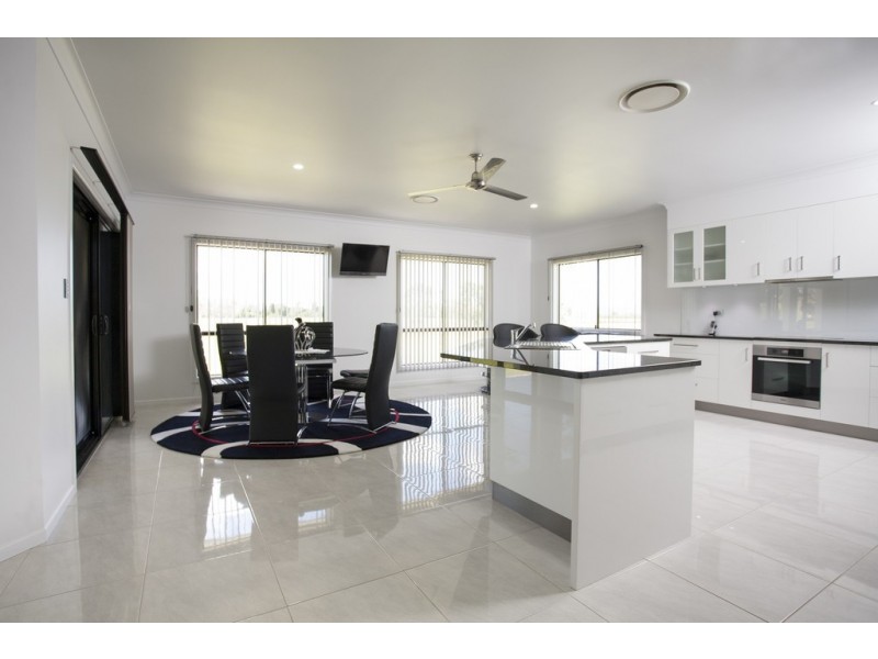 202 Maloney Road, Proserpine QLD 4800