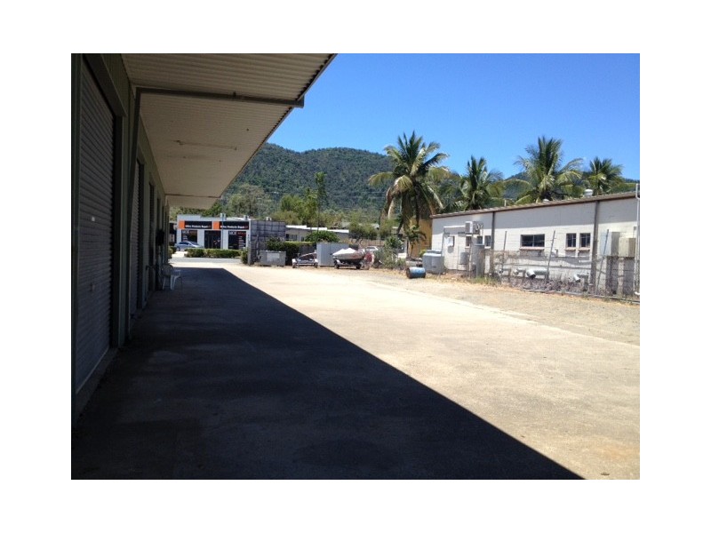 3/20 William Murray Drive, Cannonvale QLD 4802