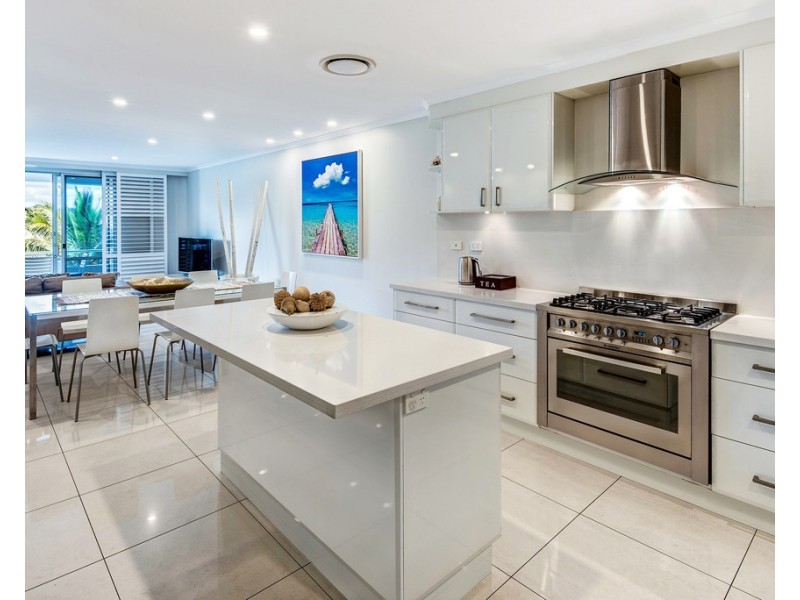 201/2 Marina Drive, Poinciana Lodge, Hamilton Island QLD 4803