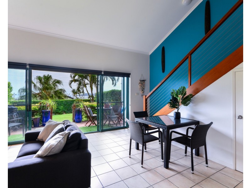 Pandanus E 4 Banksia Court, Hamilton Island QLD 4803