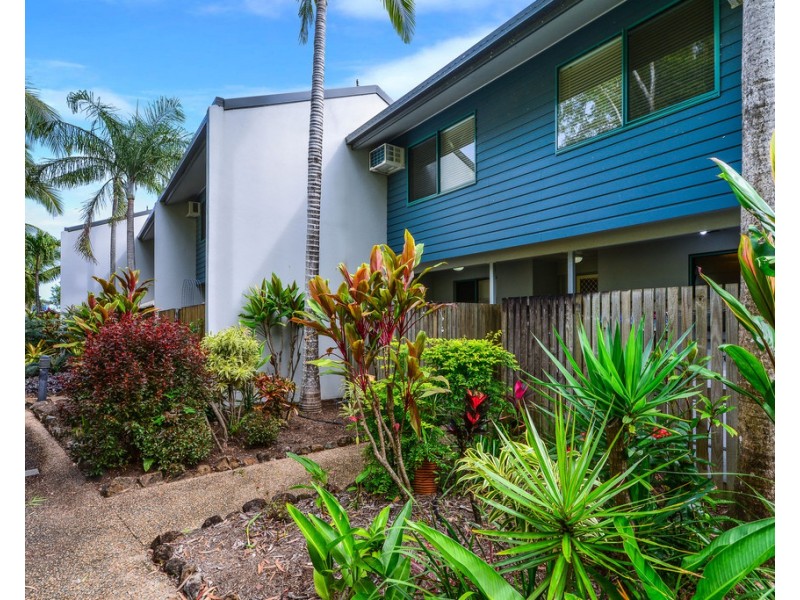 Pandanus E 4 Banksia Court, Hamilton Island QLD 4803