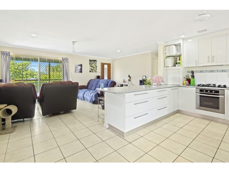 19 O’Hanlon Crescent, Mount Julian QLD 4800
