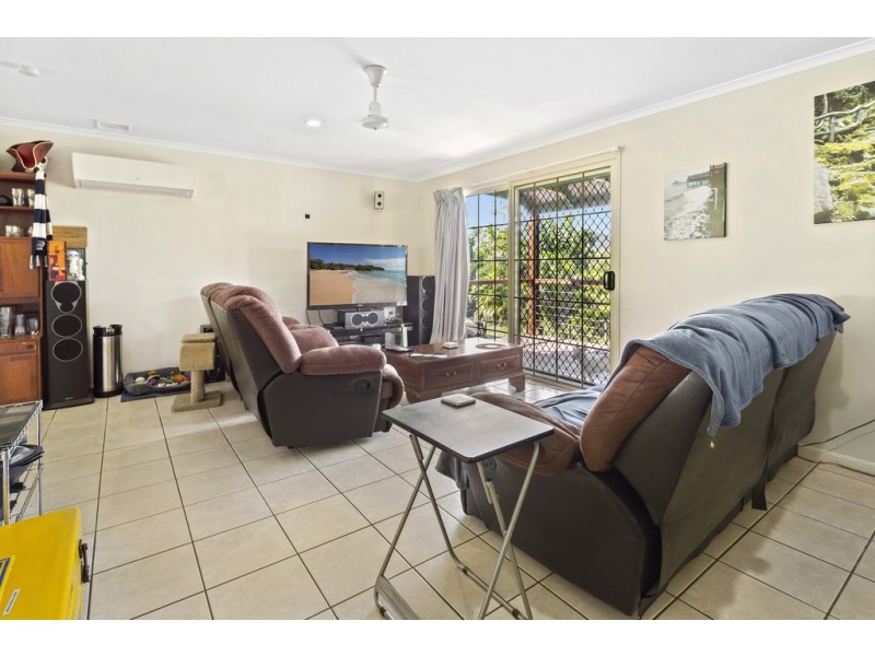 19 O’Hanlon Crescent, Mount Julian QLD 4800
