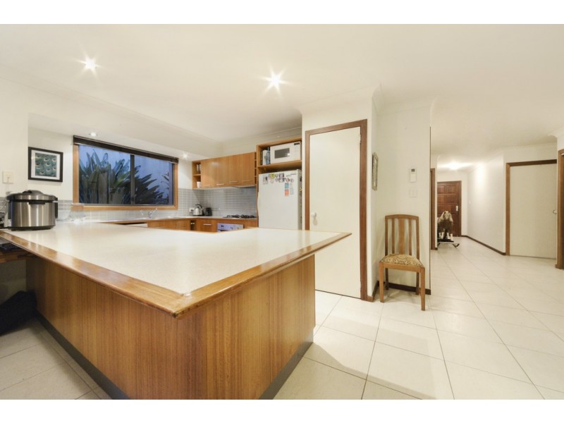12 Wills Court, Cannonvale QLD 4802