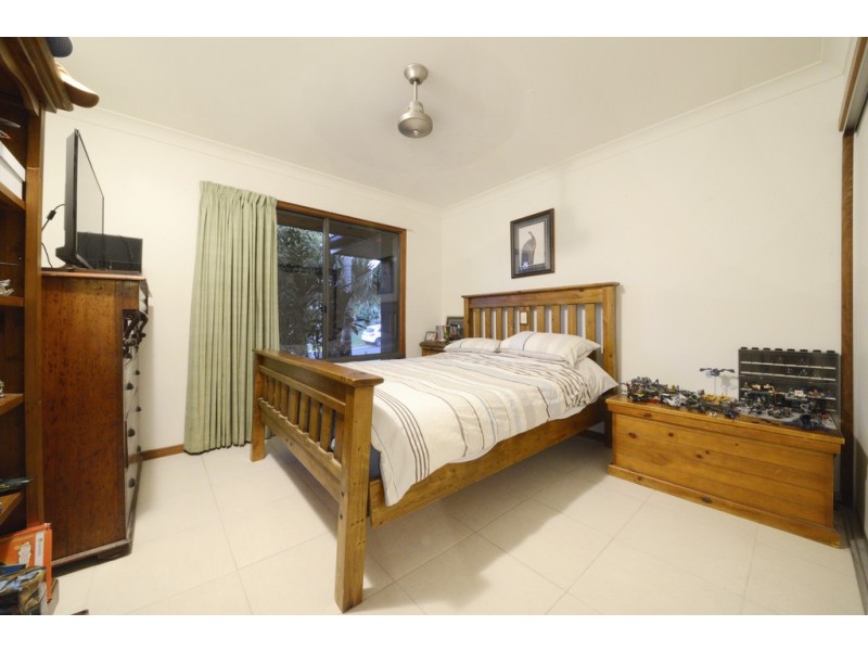 12 Wills Court, Cannonvale QLD 4802