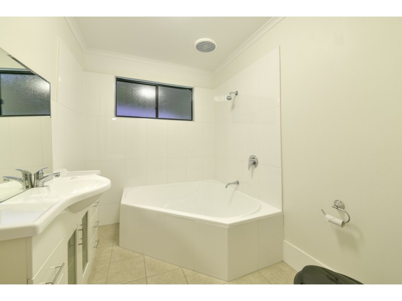 51 Jones Road, Cannonvale QLD 4802