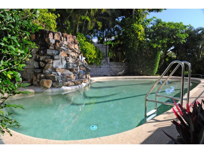 14/20 Island Drive, Cannonvale QLD 4802