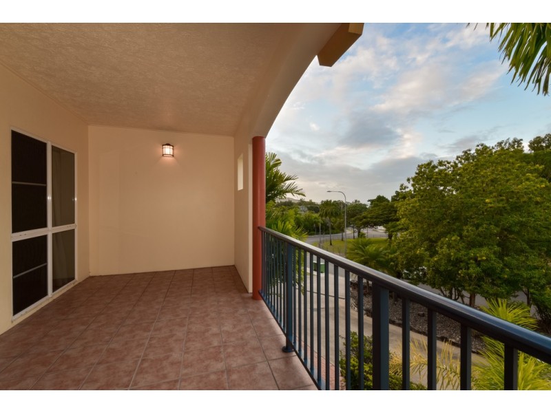 14/20 Island Drive, Cannonvale QLD 4802
