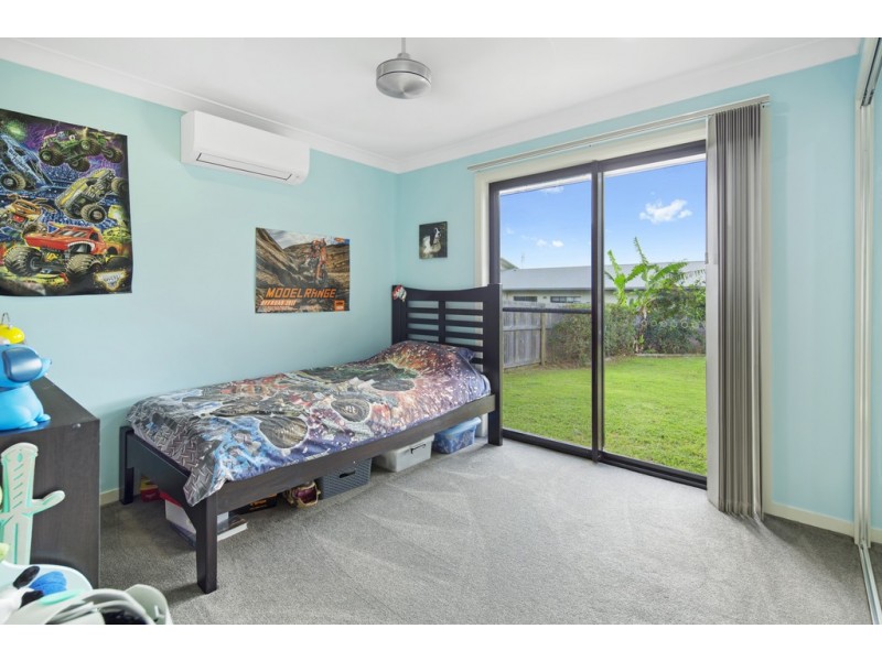 3 Endeavour Circuit, Cannonvale QLD 4802