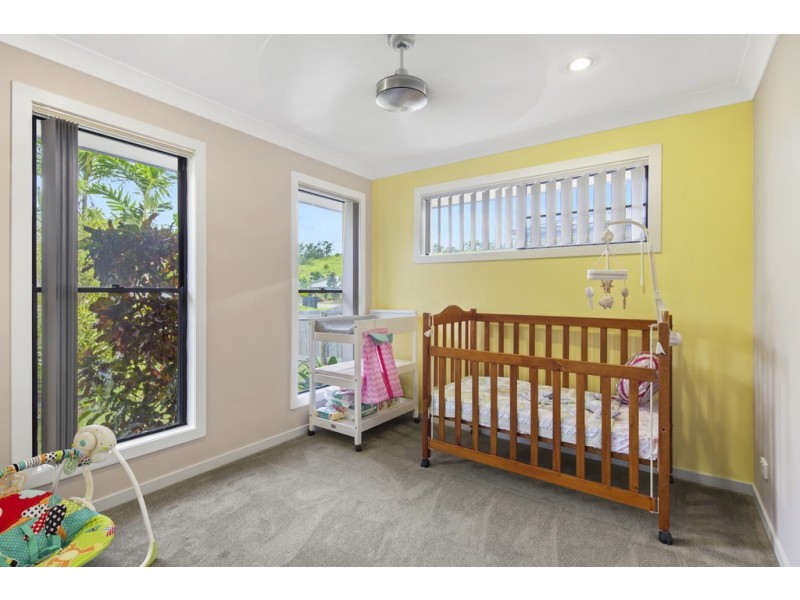3 Endeavour Circuit, Cannonvale QLD 4802