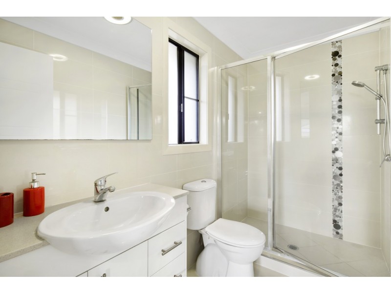 3 Endeavour Circuit, Cannonvale QLD 4802