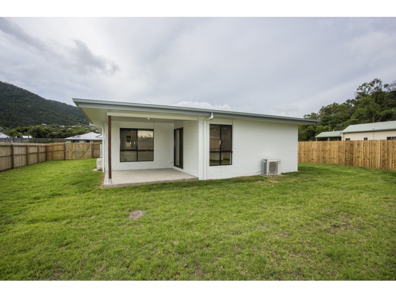 5 Olivia Street, Cannonvale QLD 4802