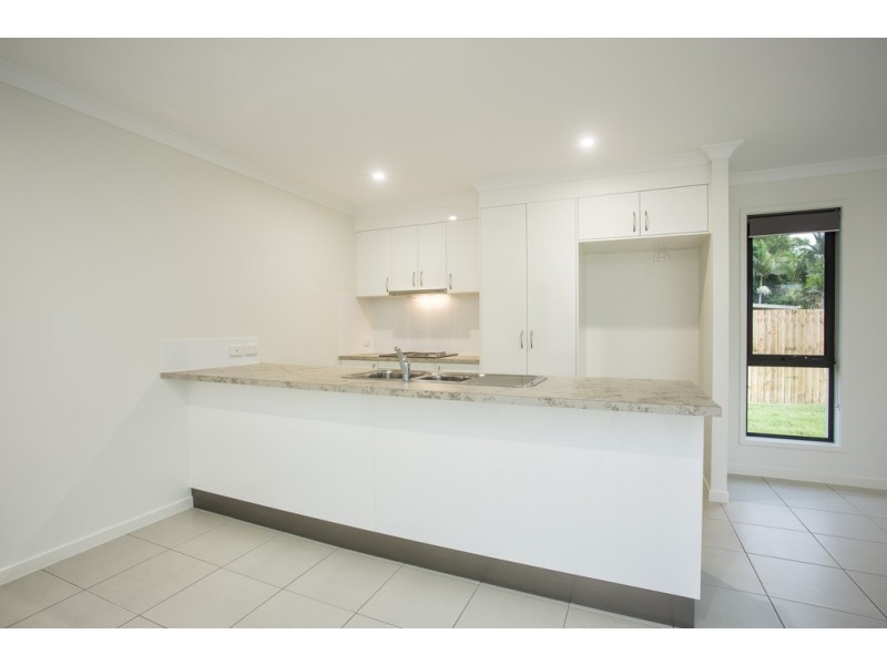 5 Olivia Street, Cannonvale QLD 4802
