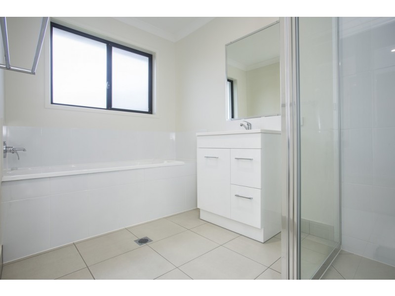 5 Olivia Street, Cannonvale QLD 4802