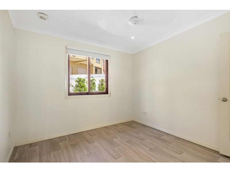 2/8 Golden Orchid Drive, Airlie Beach QLD 4802