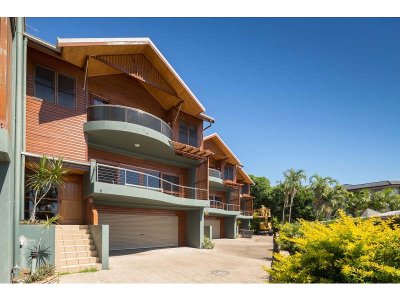 2/8 Golden Orchid Drive, Airlie Beach QLD 4802