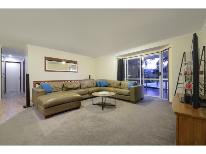 45 Manooka Drive, Cannonvale QLD 4802